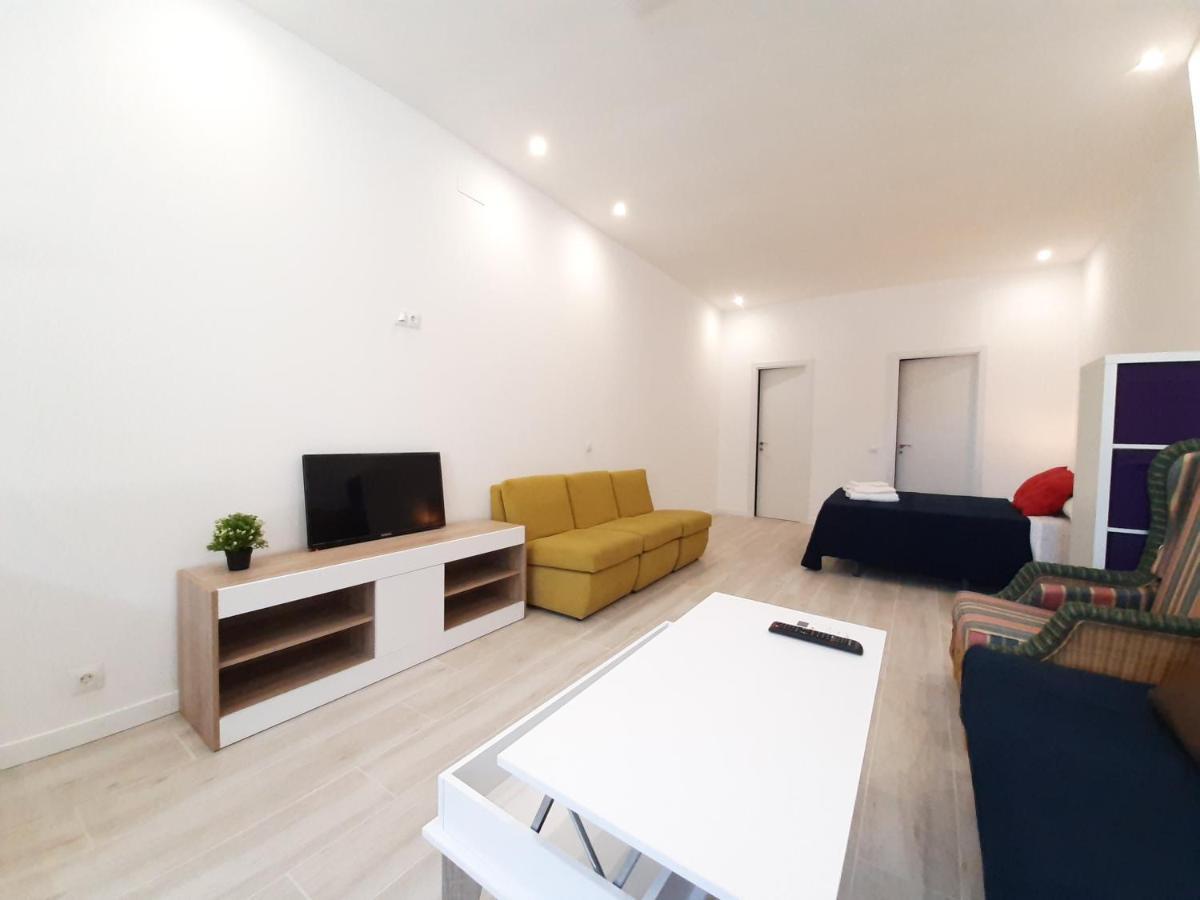 Malaga Velarde Center Διαμέρισμα Εξωτερικό φωτογραφία